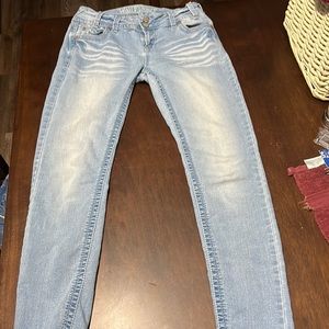 Wallflower Skinny Jeans